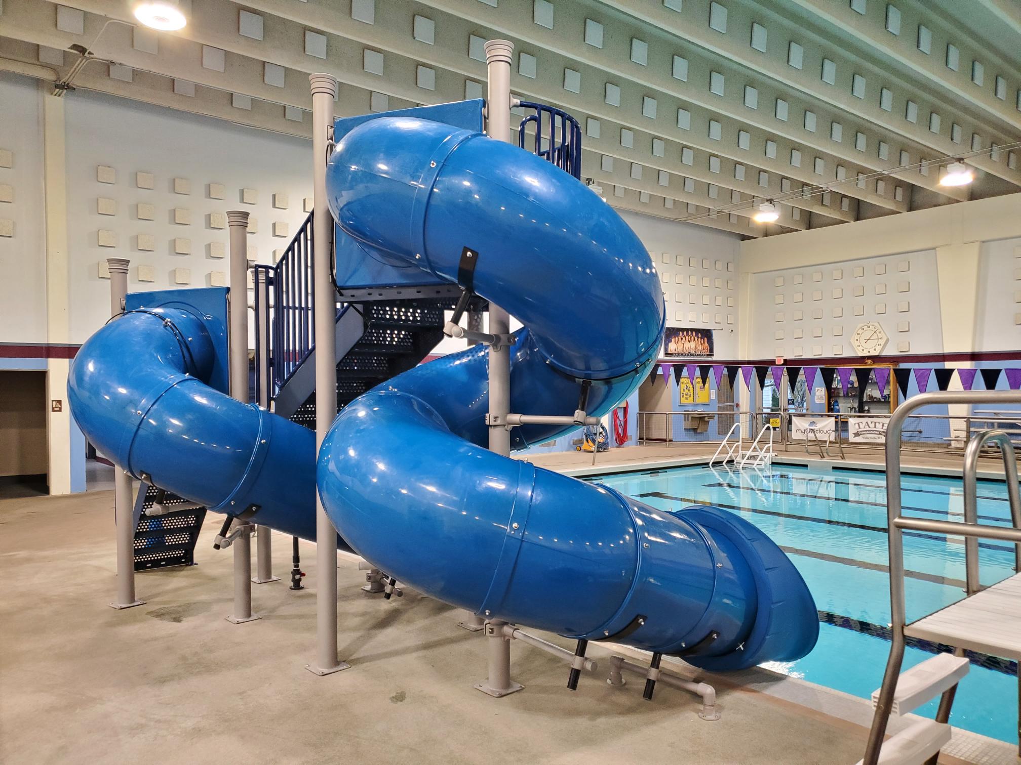 Double Flume Poolside Slide